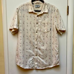 Billabong Men’s Short-sleeved Cotton Shirt - size XL Tailored Fit